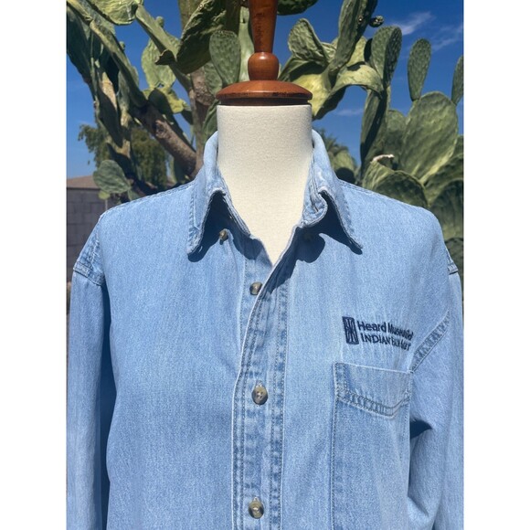 Perfectly Distressed VTG Denim Button Down Long Sleeve Shirt Med Heard Museum M - Picture 6 of 9